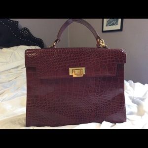 Vintage Embossed leather Croc skin Bag